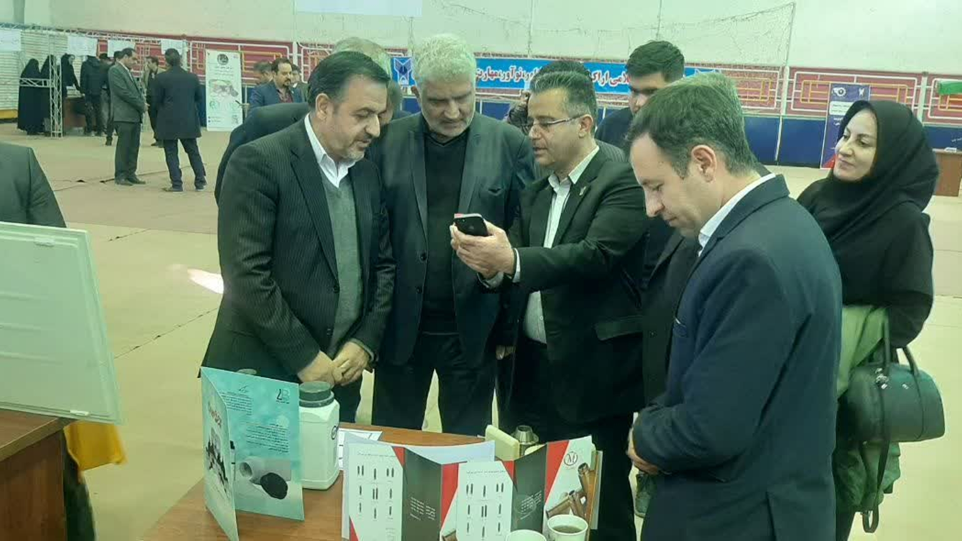 ◇افتتاح اولین رویداد صدرا
مراسم معرفی وتجلیل از پژوهشگران وفناوران برتر دانشگاه آزاد اسلامی استان مرکزی وهمزمان با افتتاحیه اولین رویداد استانی صدرا(صنعت،دانشگاه،راه اشتغال) با حضور معاون هماهنگی امور اقتصادی وتوسعه منطقه ای ،دانشگاهیان،مدیران صنایع،اندیشمندان ونخبگان استان برگزار گردید.
سه شنبه ۱۴۰۲-۰۹-۲۸m-Economicostandarimarkazi