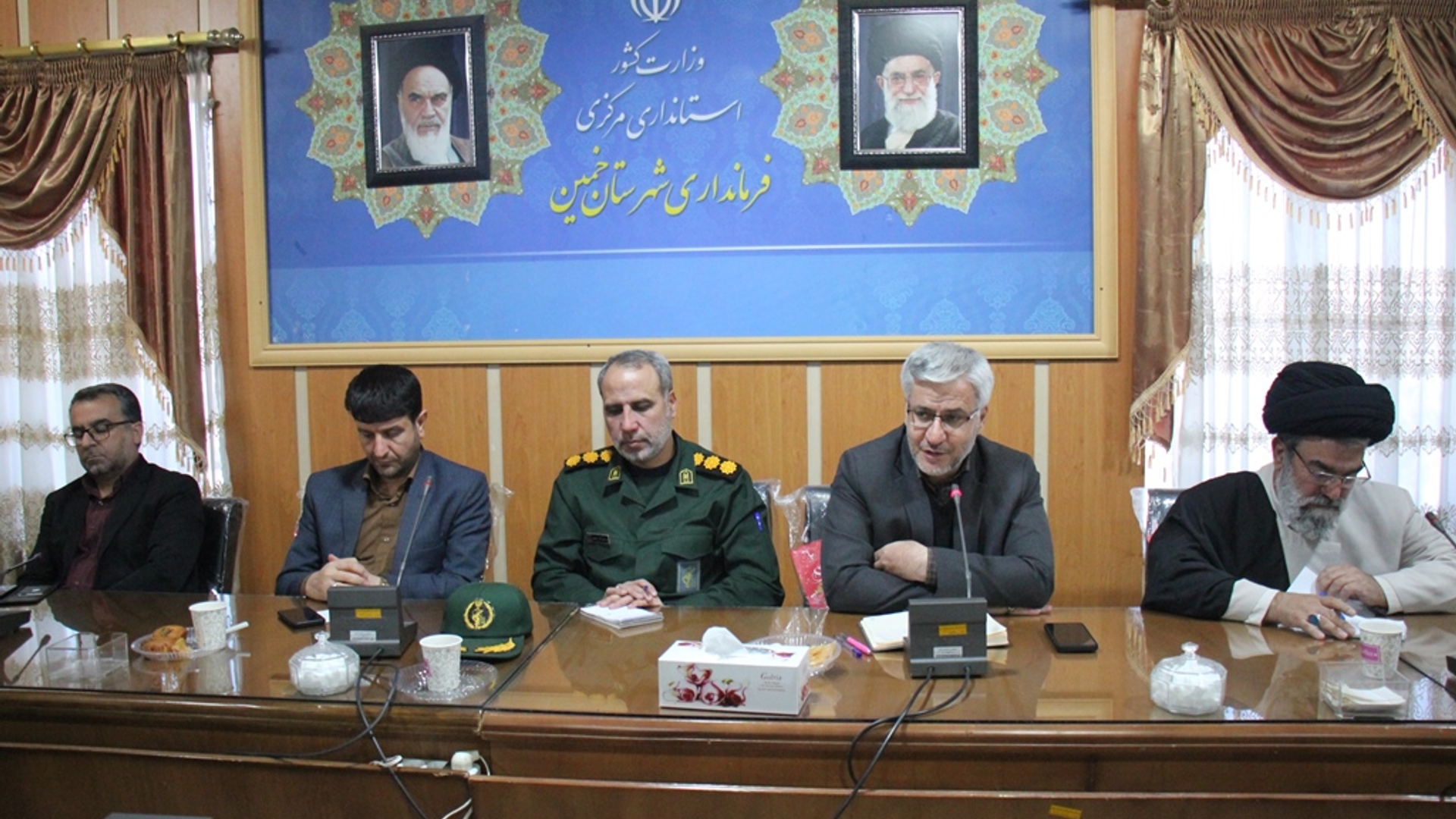 هفتمین جلسه شورای اداری شهرستان خمین در سال 1402 برگزار شد