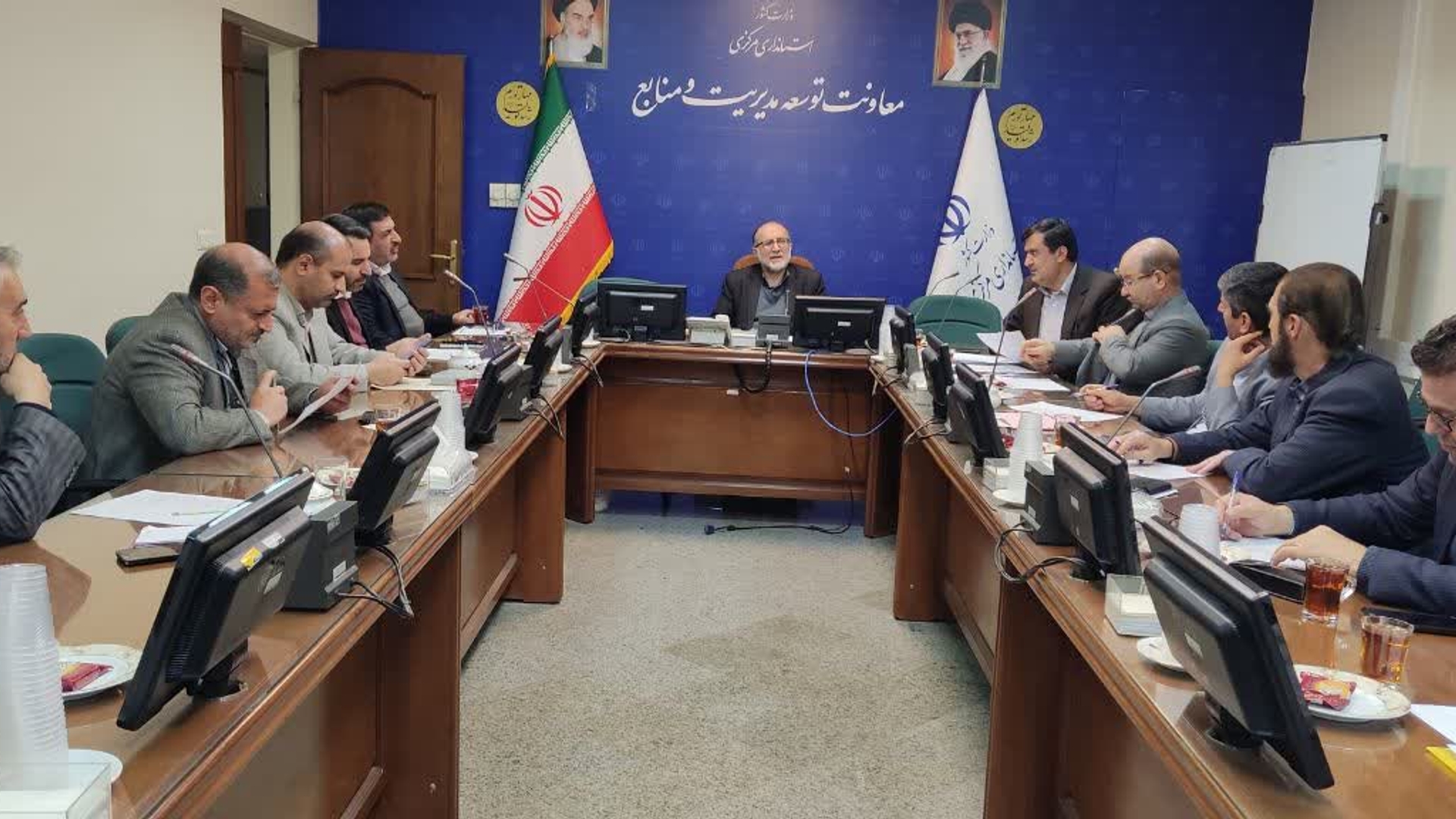 با حضور علیرضا حسنی سرپرست اداره کل امور اداری و مالی