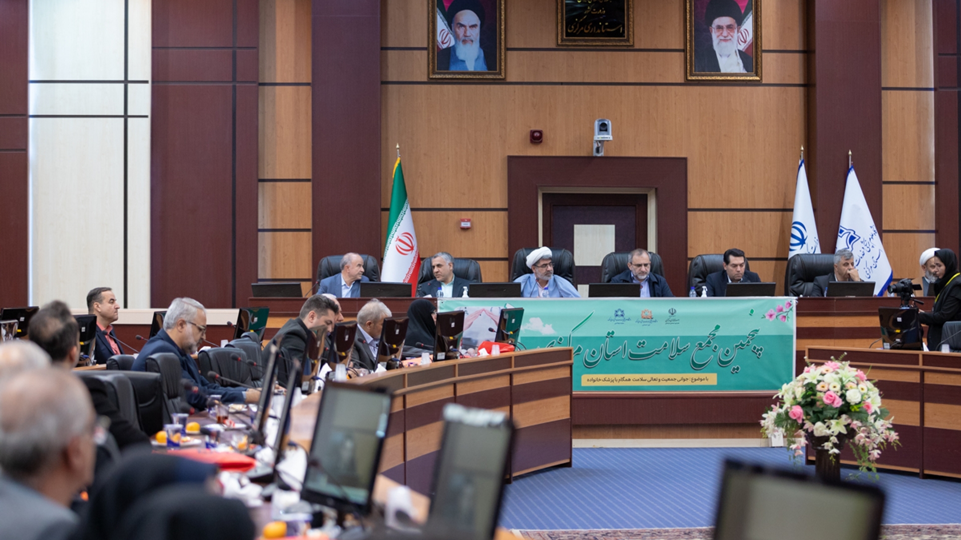 تأکید وزیر کشور بر ترویج نهضت احیای نان کامل با محوریت استان مرکزی