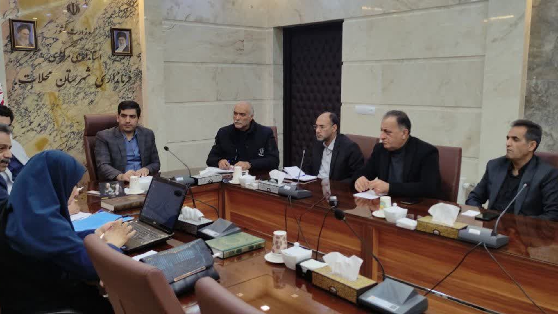 بررسی مشکلات حوزه آرد و نان در فرمانداری شهرستان محلات