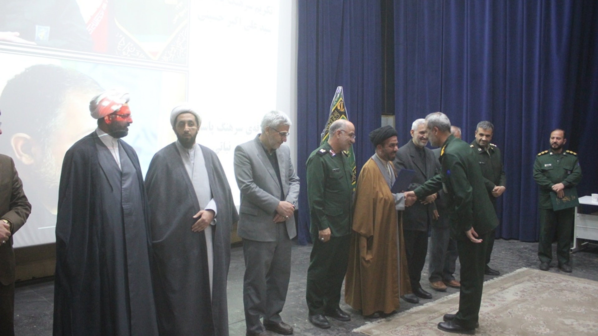 فرمانده جدید ناحیه مقاومت بسیج شهرستان خمین معرفی شد