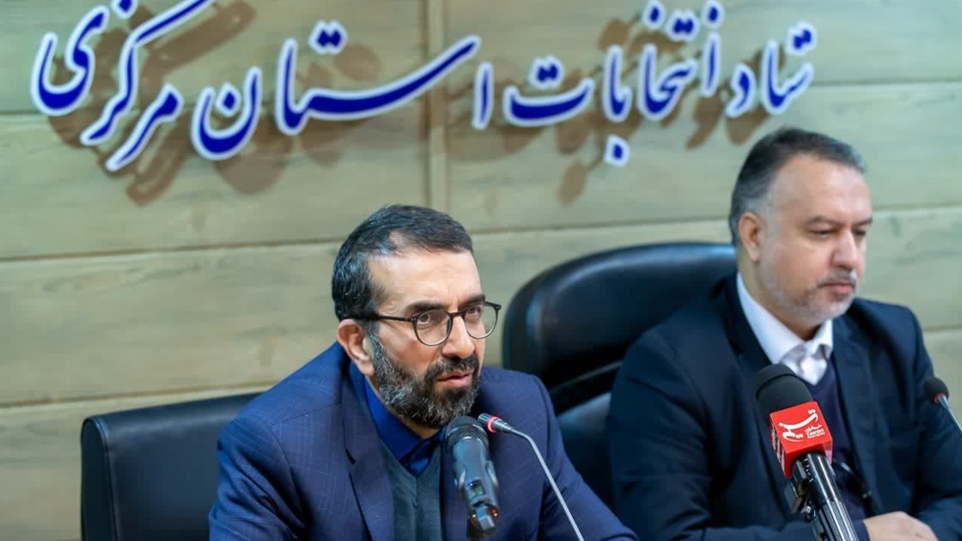 نشست اصحاب رسانه در ستاد انتخابات استان با حضور دکتر اسلامی مدیرکل و دبیر ستاد انتخابات کشور