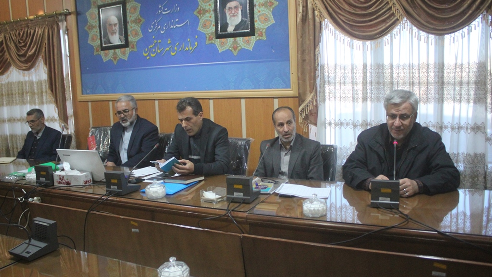 دوره آموزشی انتخابات ویژه اعضای هیات اجرایی و نظارت بر انتخابات شهرستان خمین برگزار شد