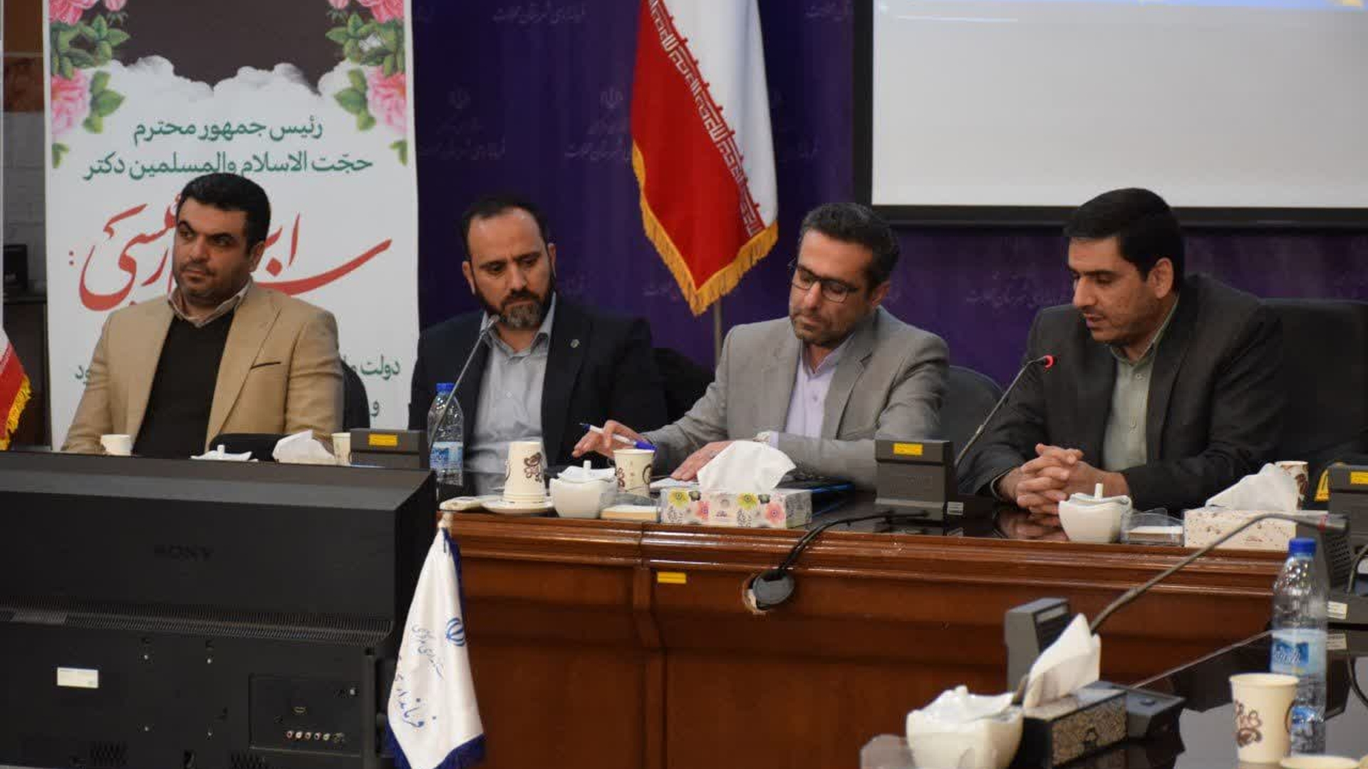 آیین معارفه معاون سیاسی امنیتی و اجتماعی فرمانداری شهرستان محلات برگزار شد.