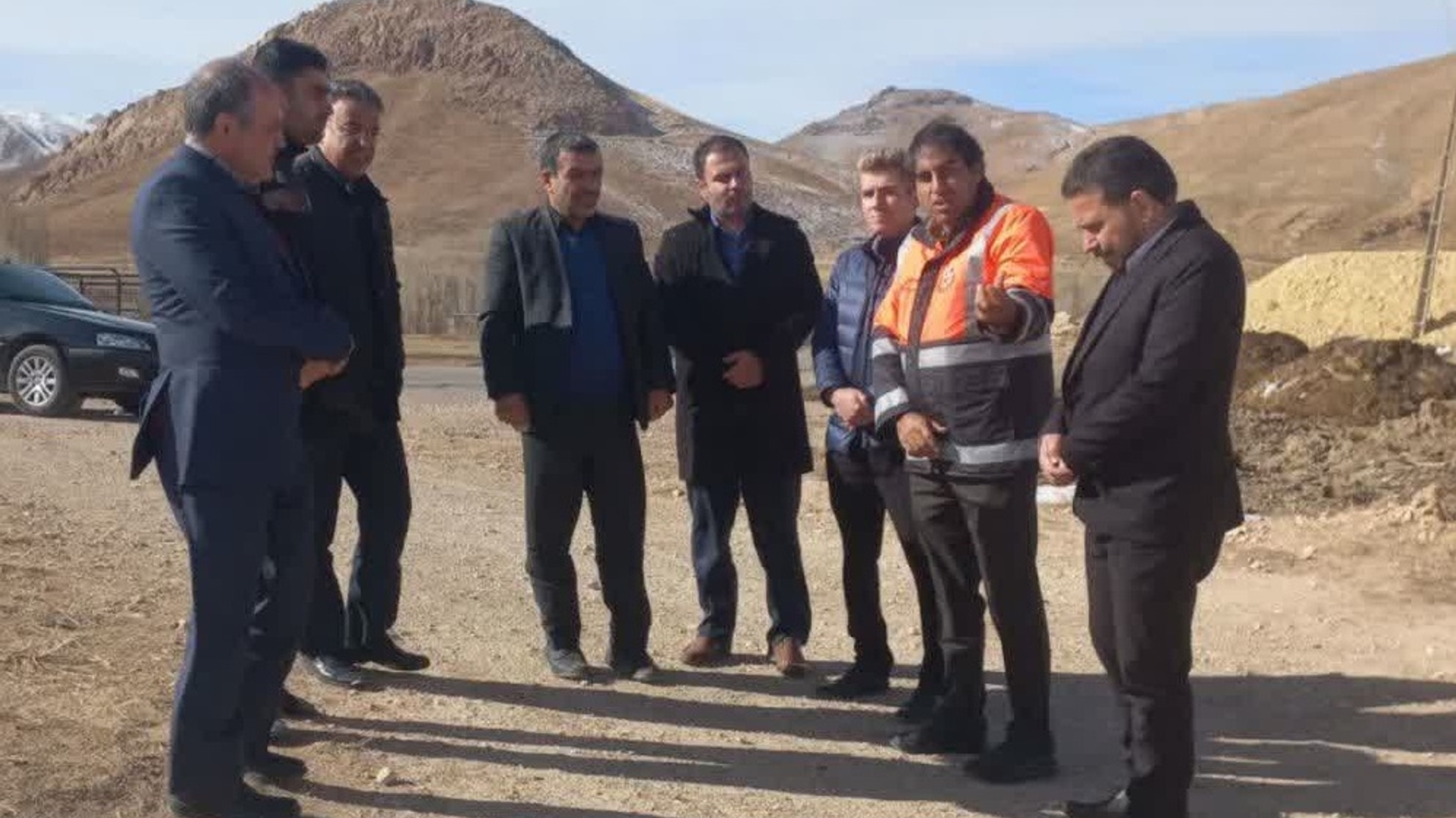 بازدید فرماندار  از محل احداث راهدارخانه روستای چناقچی علیا