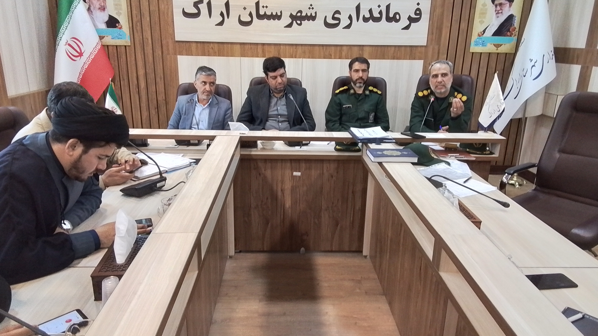 جلسه برگزاری پشتیبانی اردوهای راهیان نور شهرستان اراک برگزارگردید