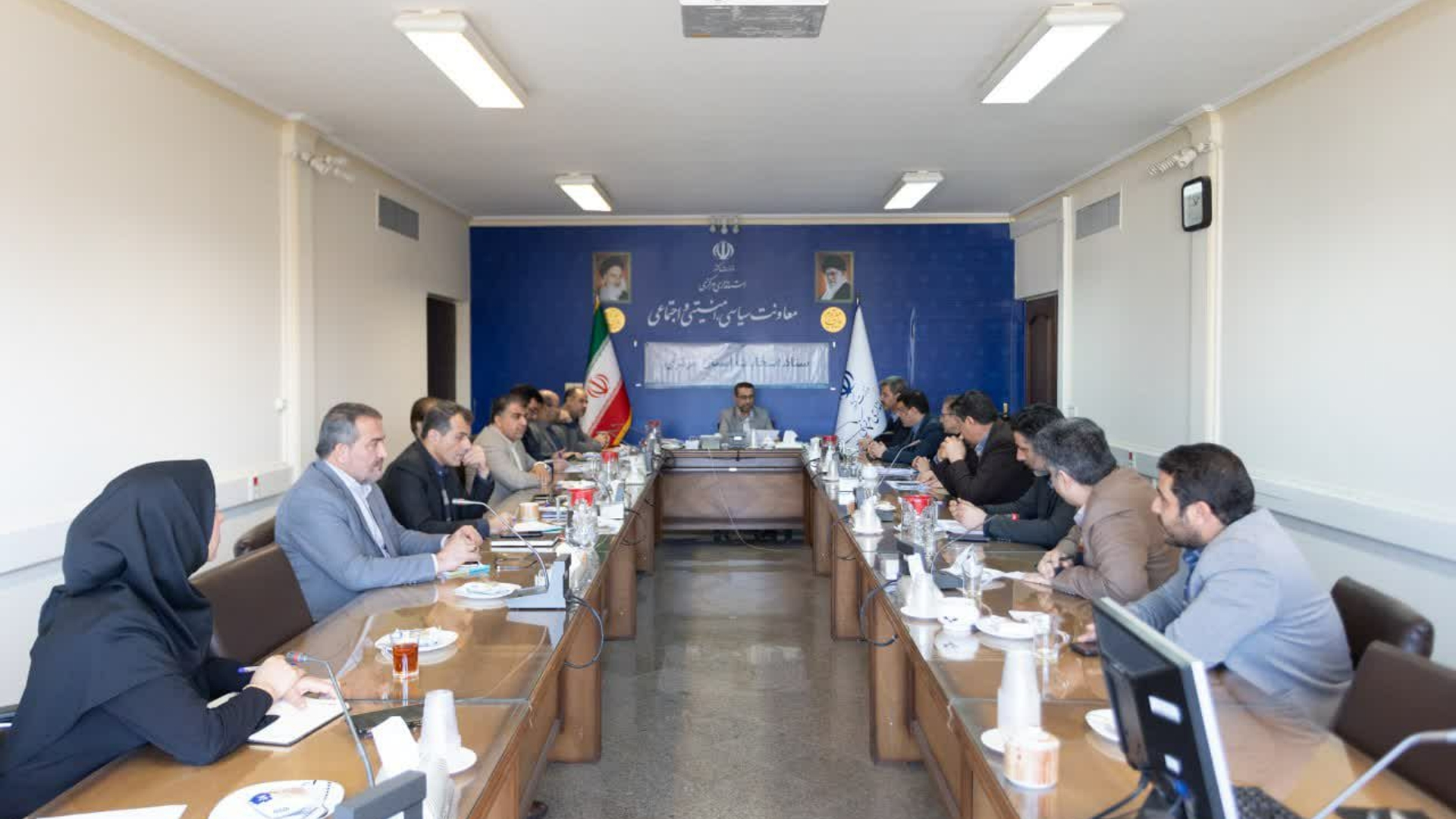 باحضور علیرضا حسنی، سرپرست اداره کل امور اداری و مالی