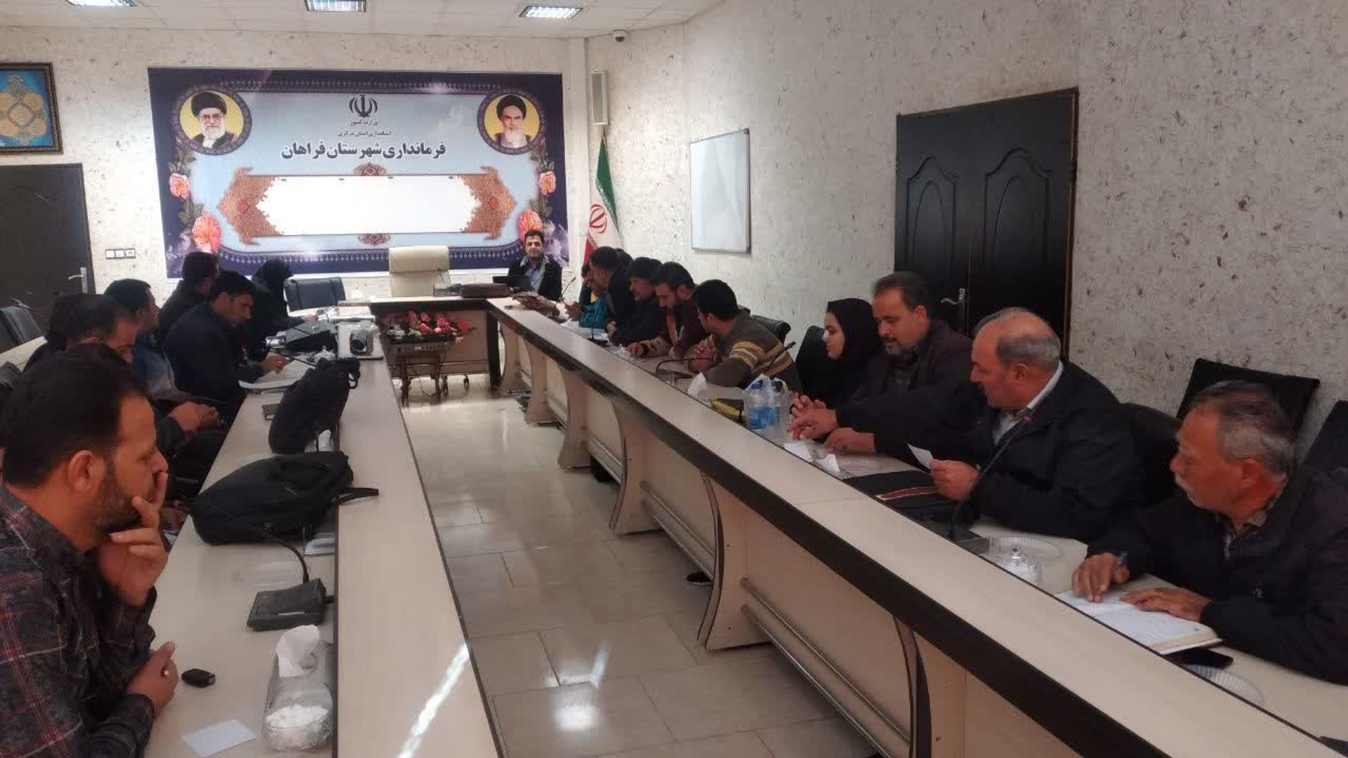 برگزاری سیزدهمین جلسه رصد و پایش عملکرد عمرانی و هزینه کرد اعتبارات دهیاری های بخش مرکزی شهرستان فراهان