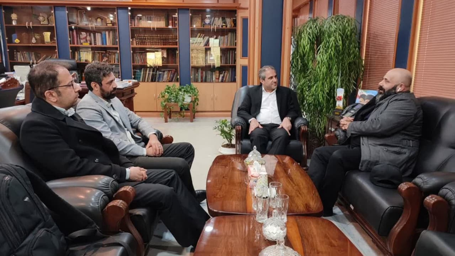 نشست‌های جداگانه مهدی الیاسی معاون استاندار و فرماندار ویژه شهرستان ساوه با مسئولین برای ارتقا خدمات‌رسانی