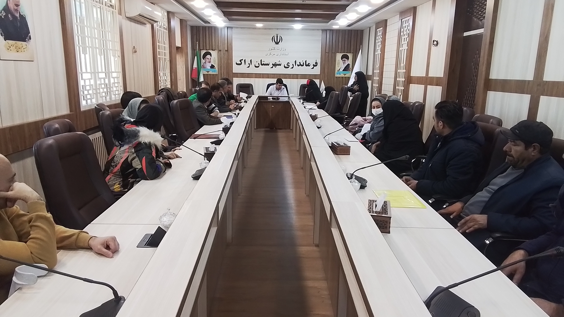 برگزاری ملاقات مردمی فرماندار شهرستان اراک با شهروندان محترم