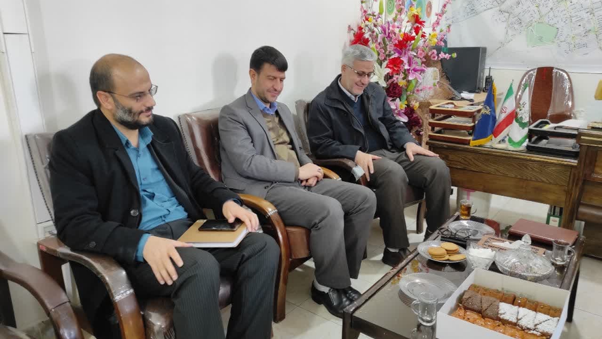 فرماندار ، رئیس دادگستری و دادستان عمومی و انقلاب خمین با فرمانده ناحیه مقاومت بسیج شهرستان دیدار کردند