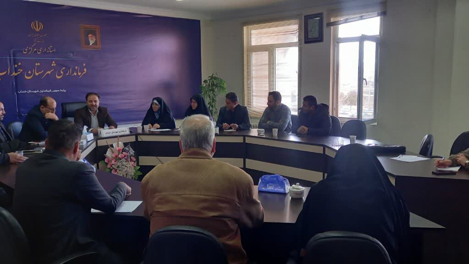 حضور ۸_۱۱_۱۴۰۲ علیرضا ملک جانی دبیر هیات بازرسی انتخابات و کمیته حقوقی ستاد انتخابات استان مرکزی در فرمانداری شهرستان خنداب