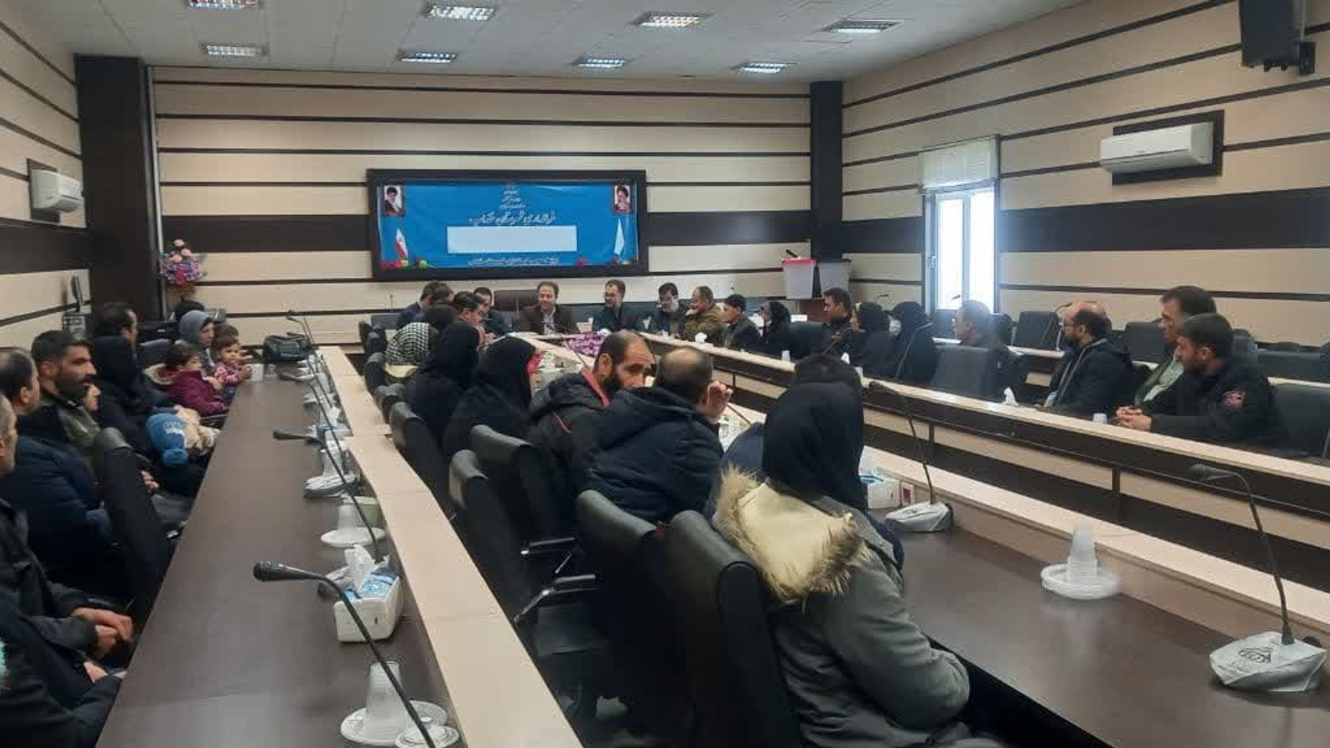 جلسه قرعه کشی متقاضیان طرح جوانی جمعیت و فرزند آوری شهرستان خنداب