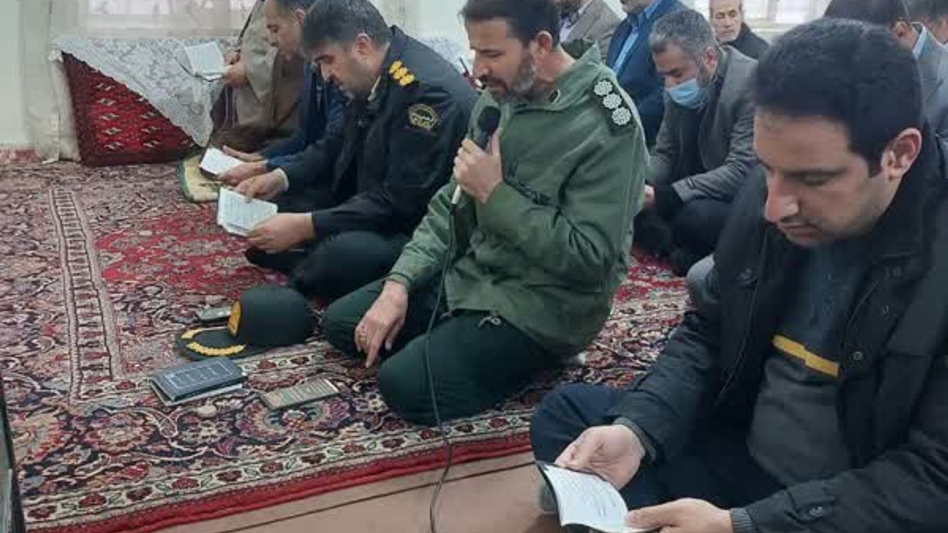 قرائت زیارت پرفیض عاشورا