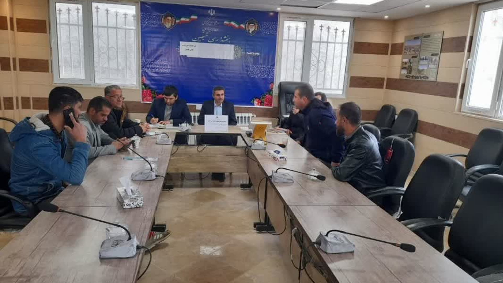 میز خدمت منابع آب شهرستان فراهان در شهر خنجین