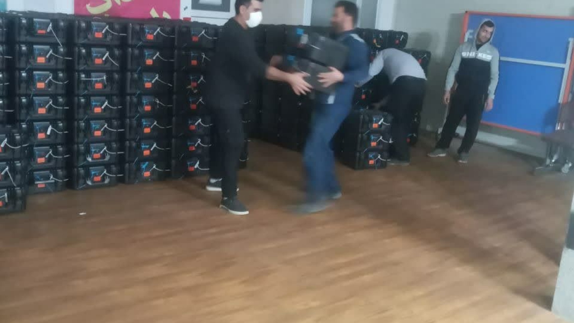 با هماهنگی  اداره کل امور اداری و مالی