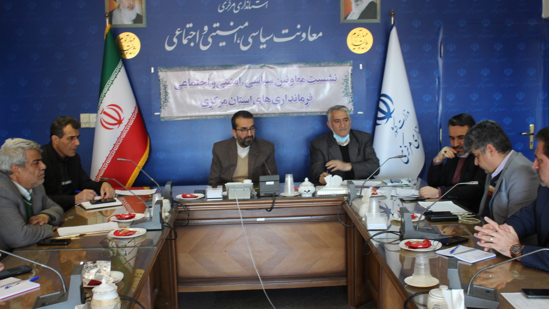 برگزاری نشست معاونین سیاسی فرمانداری ها تابعه استانداری برای آمادگی  انتخابات مجلس شورای اسلامی و مجلس خبرگان رهبری