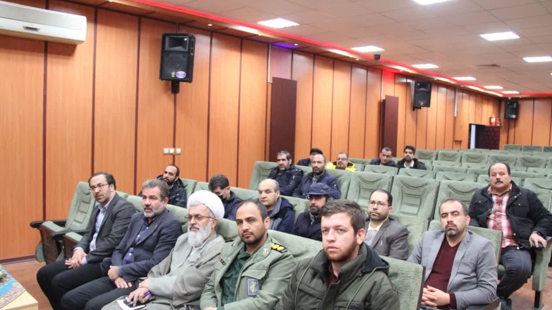 نشست بصیرتی در دانشگاه تفرش برگزار شد