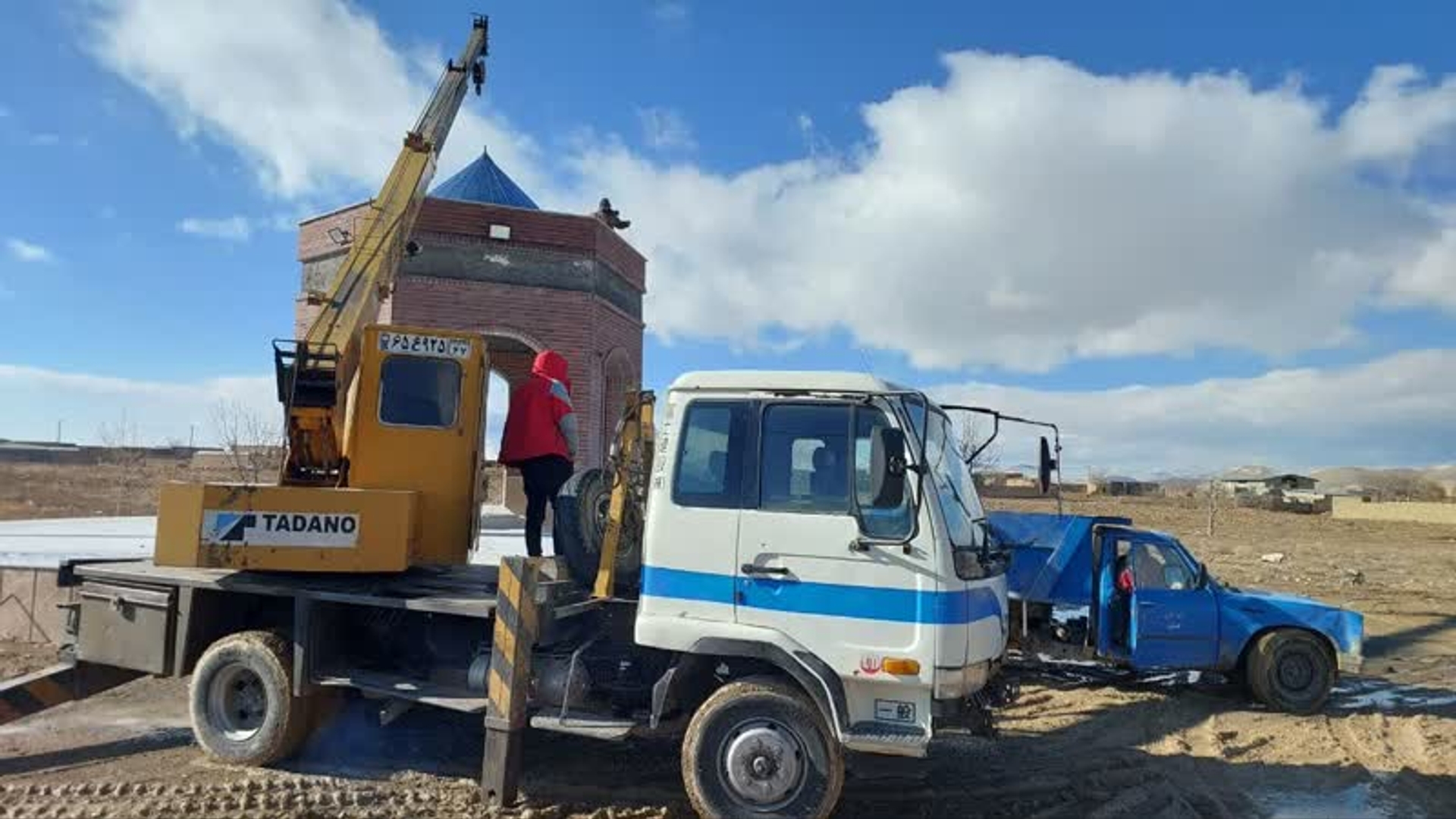 اجرای گنبد یادمان شهدای گمنام