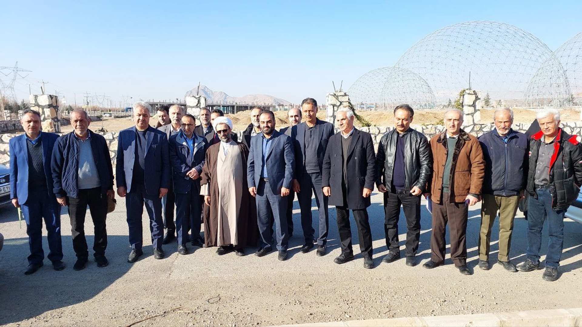 بازدید رئیس هیأت مدیره و مدیرعامل شرکت مادر تخصصی صندوق حمایت از توسعه کشاورزی کشور از دهکده گل و گیاه شهرستان محلات