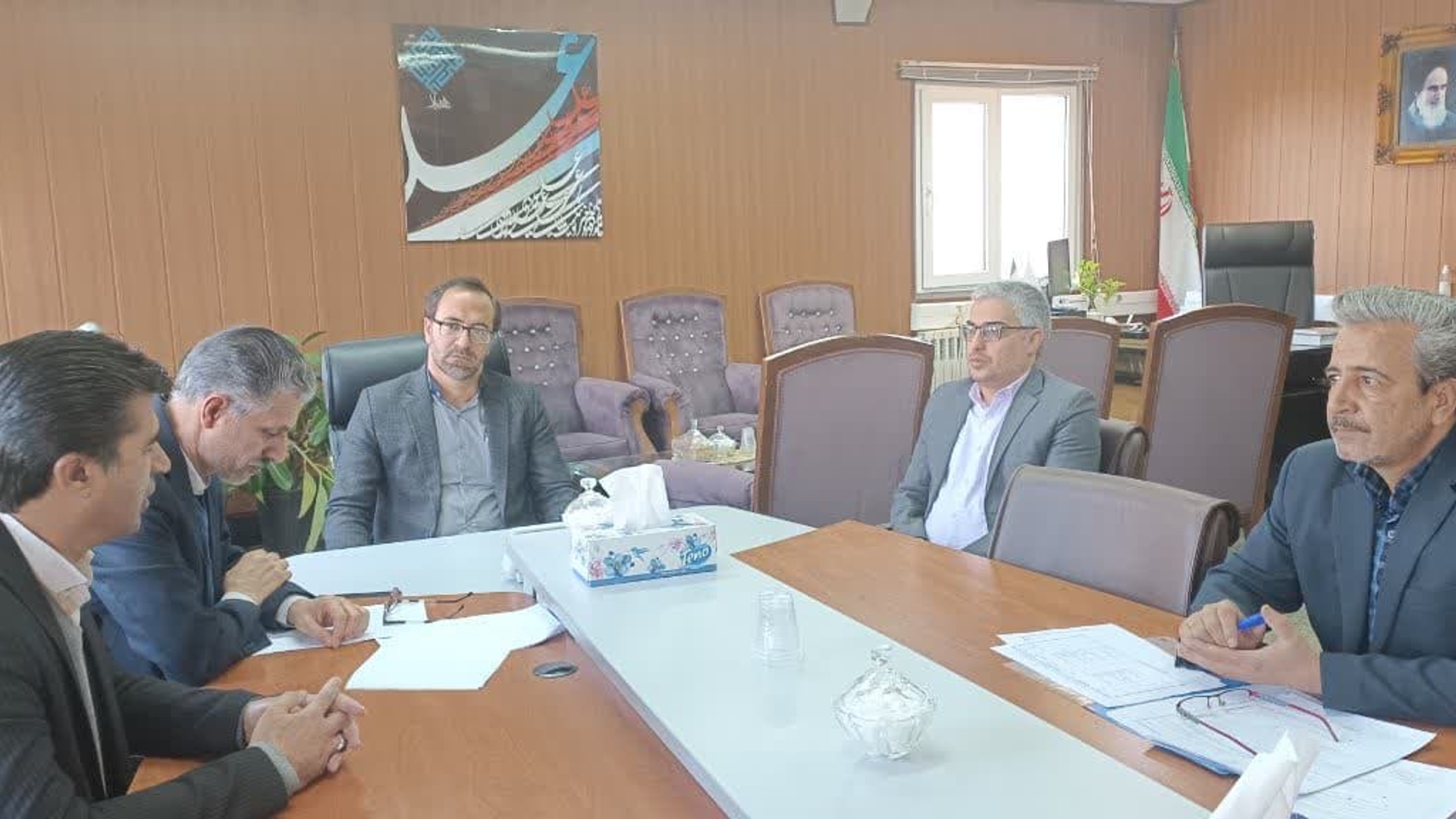 جلسه کمیته انطباق مصوبات شورای اسلامی شهرداری برگزارشد.