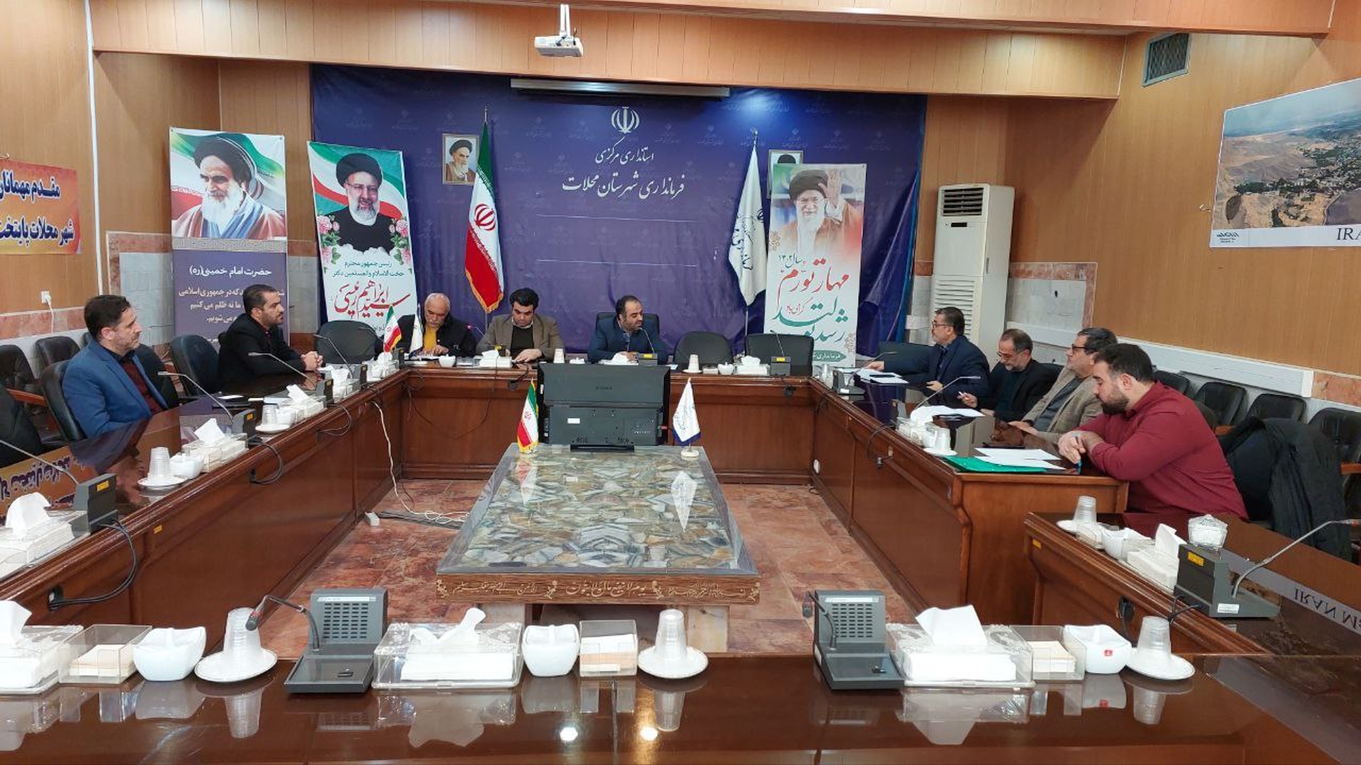 جلسه شوارای نامگذاری معابر و اماکن شهرستان محلات برگزار شد.