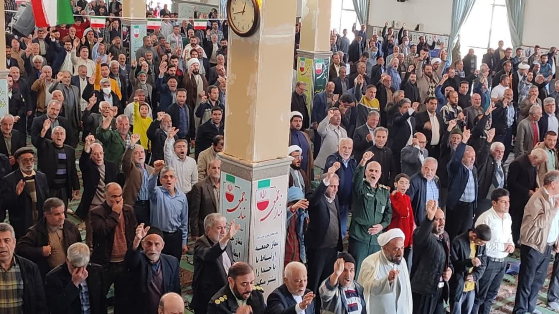 اعلام انزجار و محکومیت جنایات رژیم صهیونیستی توسط نمازگزاران ساوجی