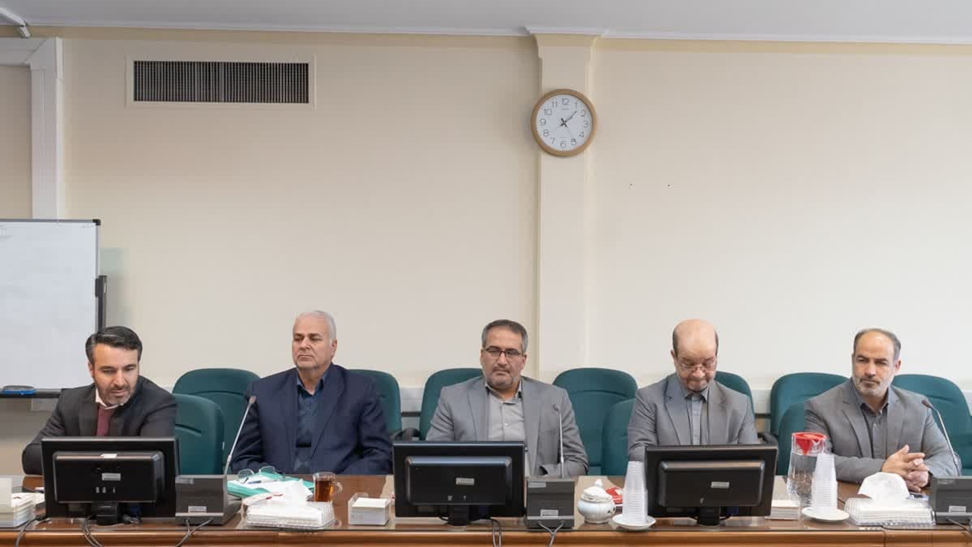 فرآیند اجرا و آمادگی برگزاری انتخابات در استان مرکزی بررسی شد