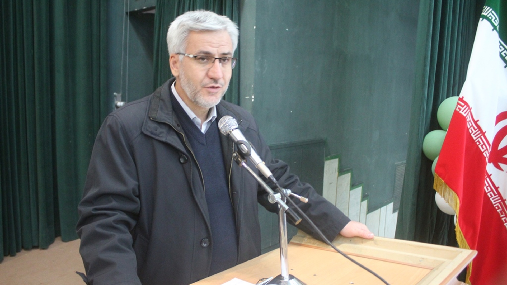 آخرین جلسه توجیهی دست اندرکاران انتخابات 1402 در شهرستان خمین برگزار شد