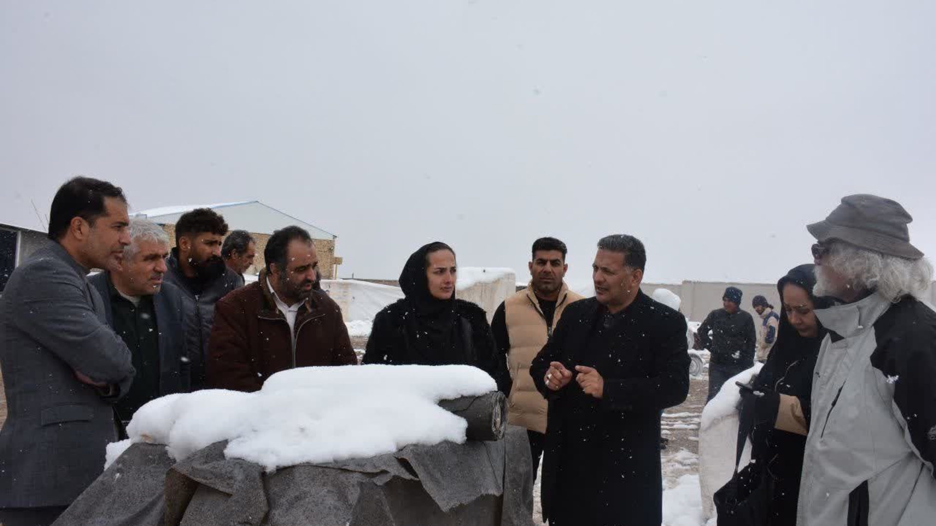 آیین افتتاحیه اولین سمپوزیوم بین‌المللی مجسمه های سنگی شهر نیم‌ور برگزار شد