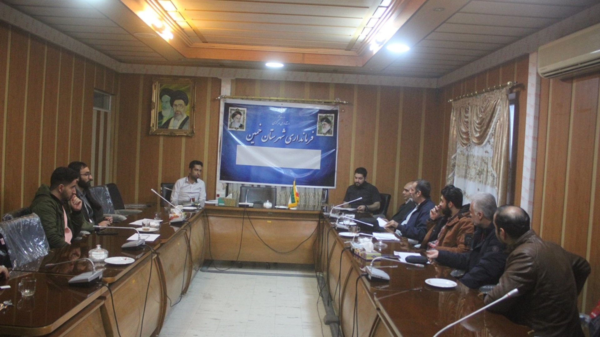 جلسه آموزشی و توجیهی سرگروه های رایانه انتخابات شهرستان خمین برگزار شد