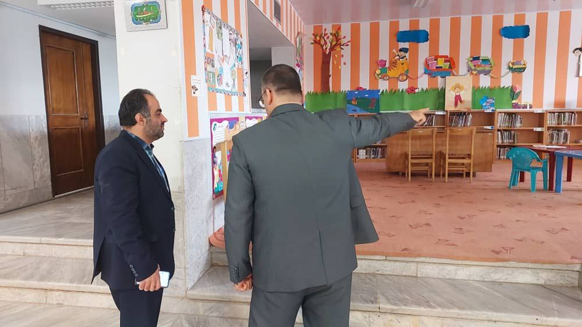 بازدید دکتر ترکیان از کتابخانه عمومی علامه طباطبایی