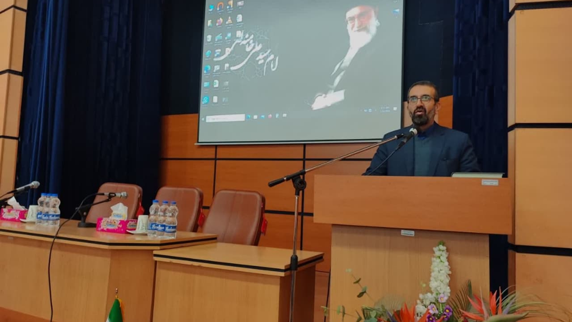 همایش رای اولی ها