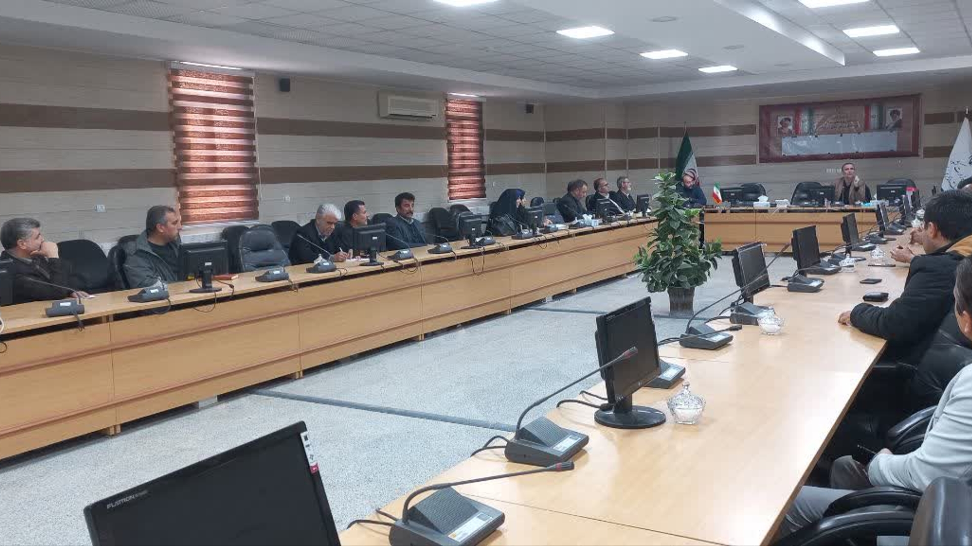 دوره آموزشی ارتقای سطح دانش و اطلاعات انتخاباتی نمایندگان