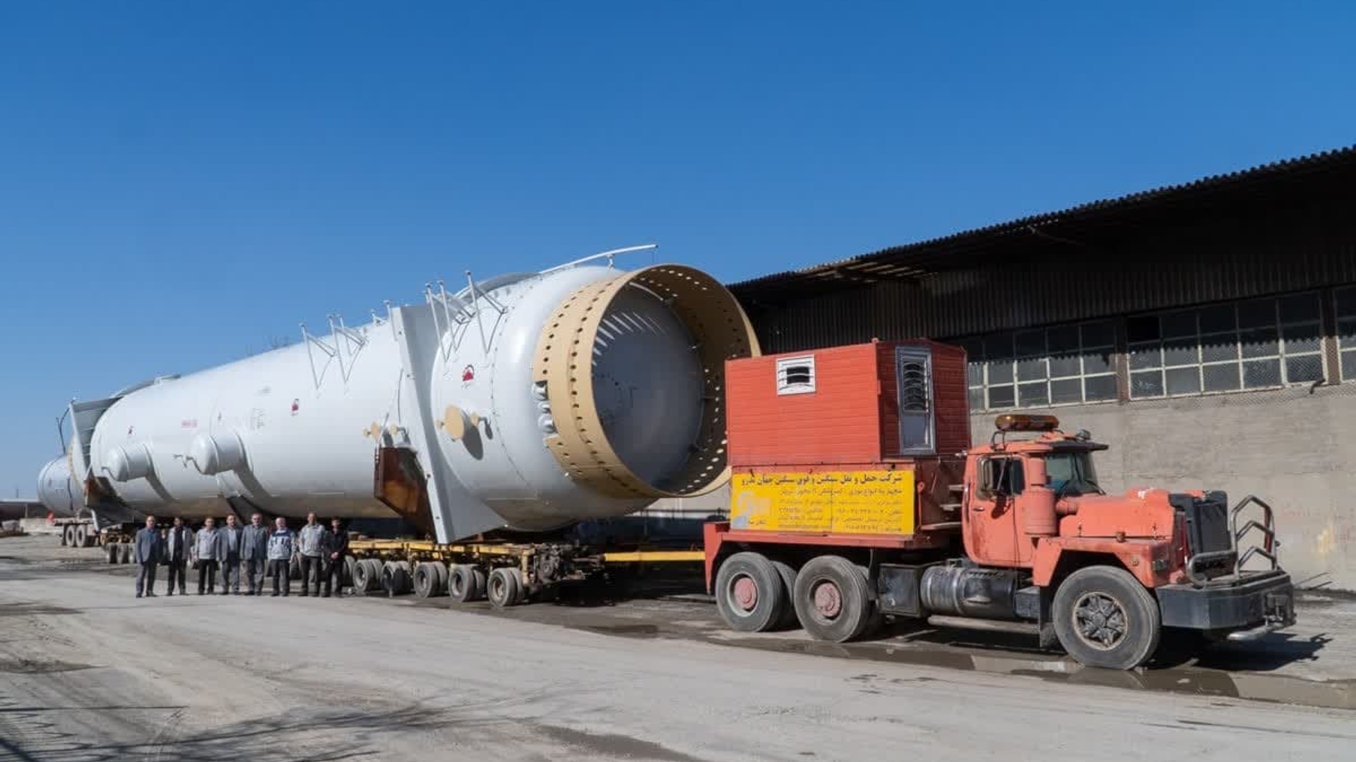 "آذرآب" در مسیر رونق و شکوفایی- دولت مردمی چرخ‌های تولید را به چرخش انداخت