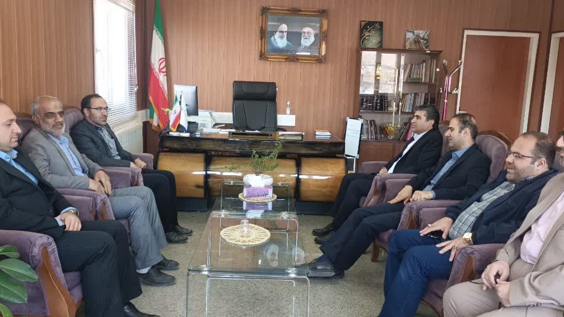 دیدار شهردار و اعضای شورای اسلامی شهر تفرش با فرماندار