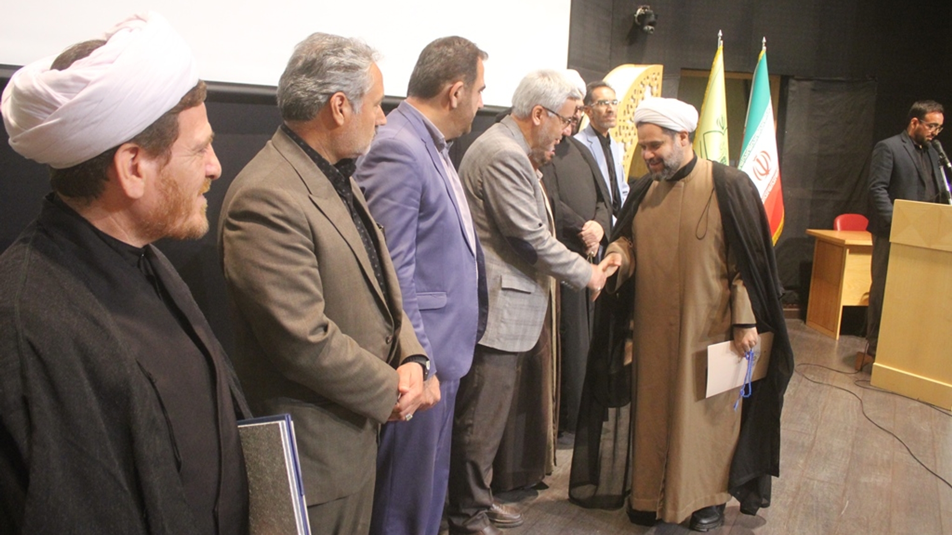 رئیس جدید اداره تبلیغات اسلامی شهرستان خمین معرفی شد