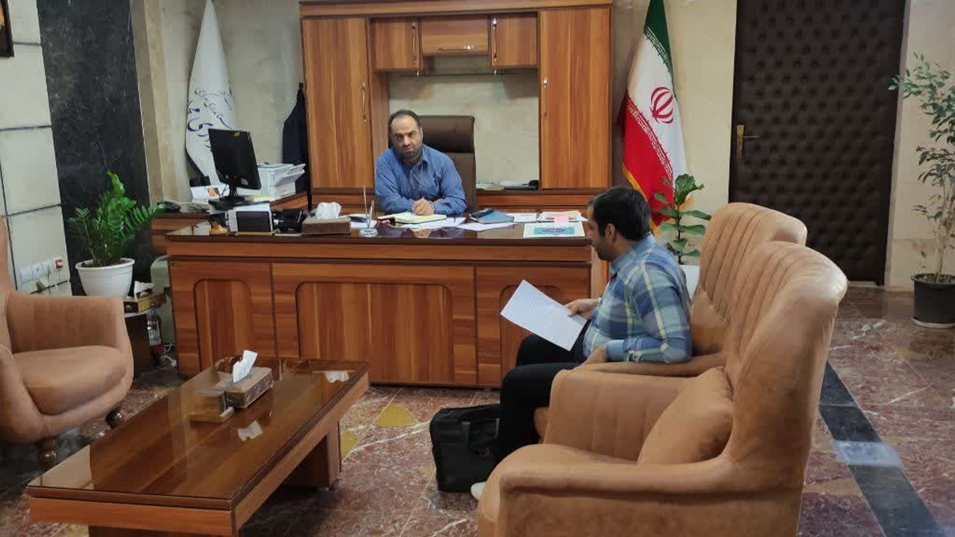 دیدار دهیاران روستاهای دهیار گلچشمه و کوه سفید و یکه چاه با سرپرست فرمانداری شهرستان محلات