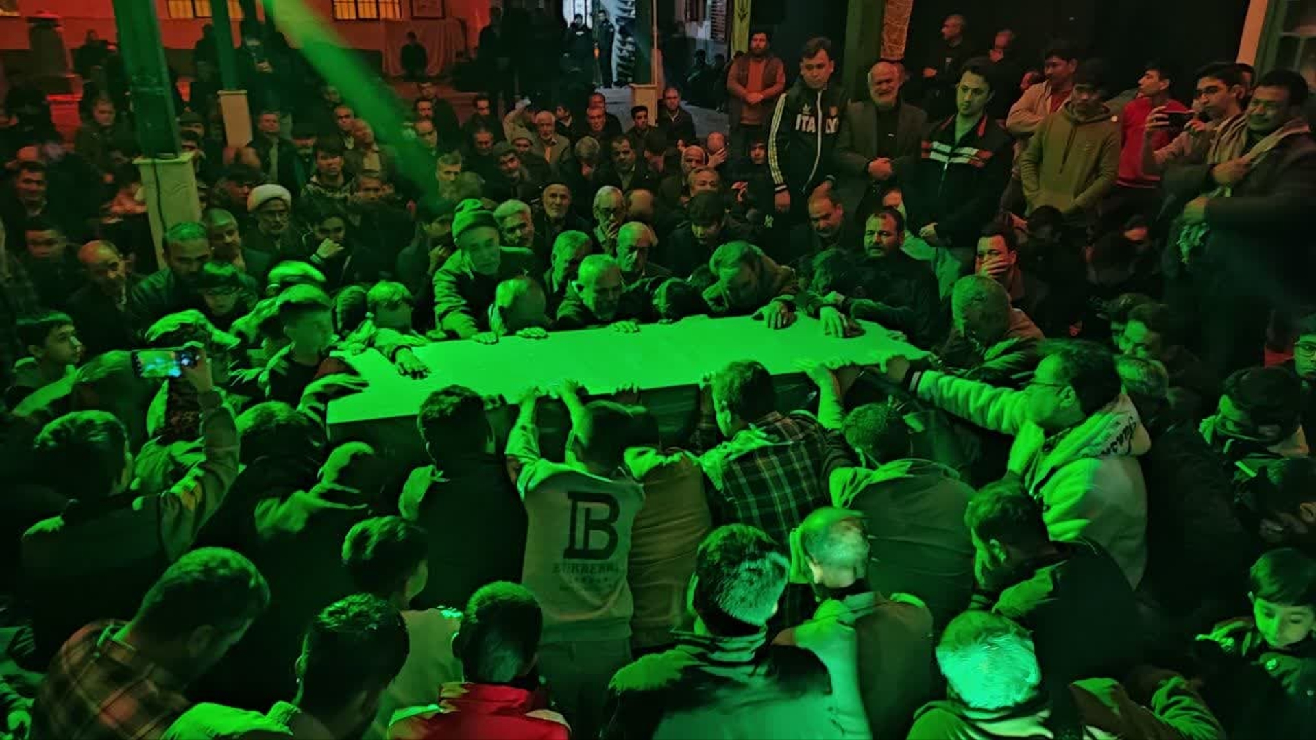 شبی با شهدا-آیین وداع با شهید مدافع حرم