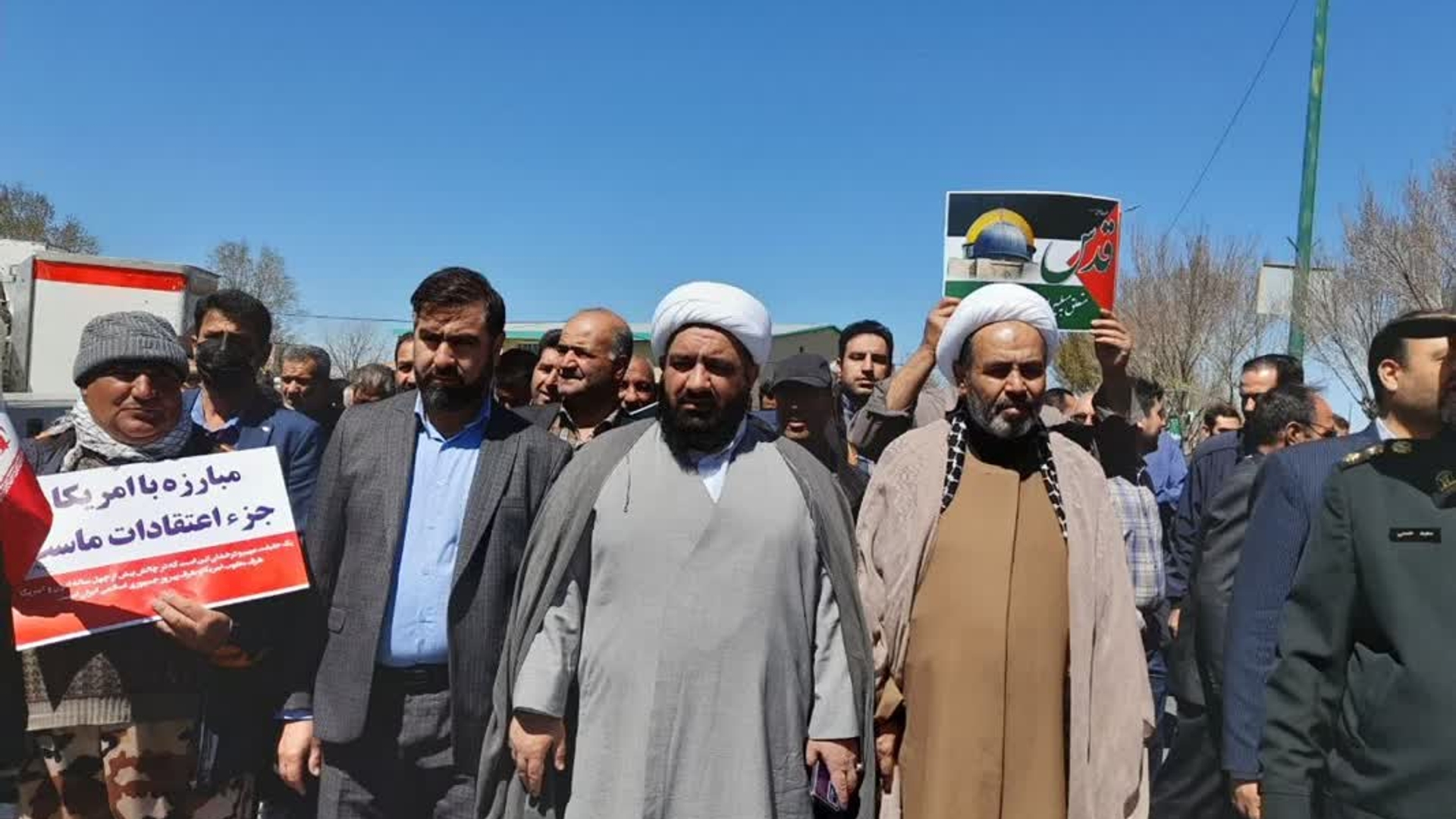 راهپیمایی روز قدس با حضور آقازیارتی فرماندار فراهان