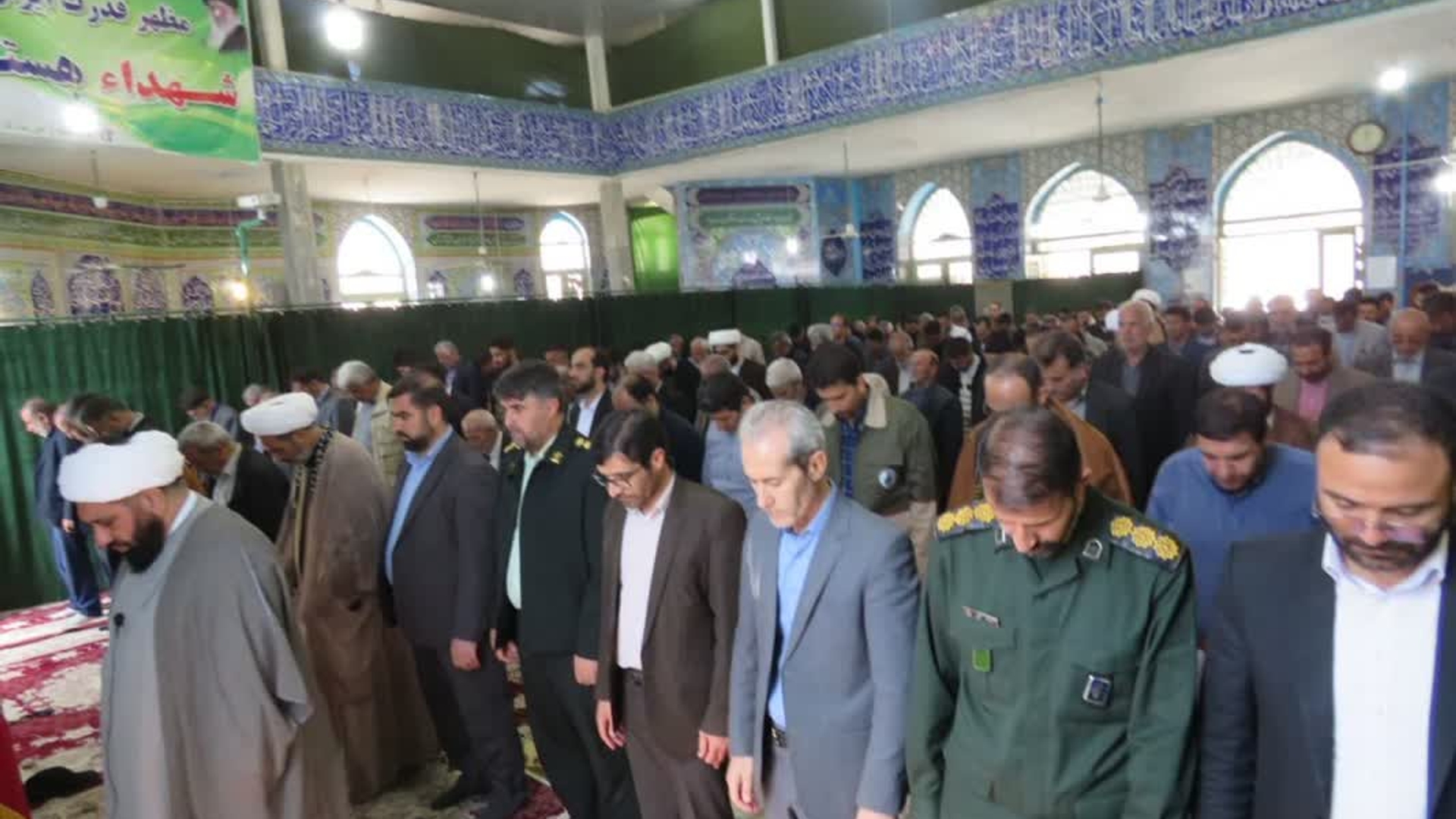 اقامه نماز دشمن شکن جمعه در روز قدس