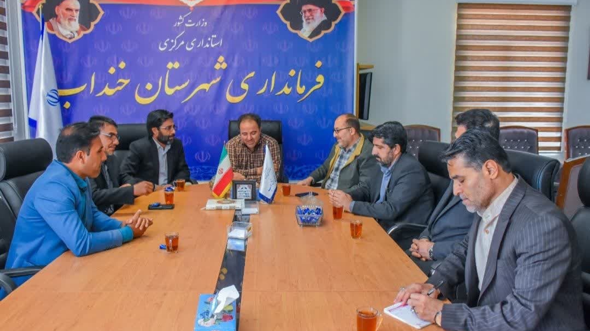 معرفی و استقرار نماینده اداره کار و تعاون در شهرستان خنداب