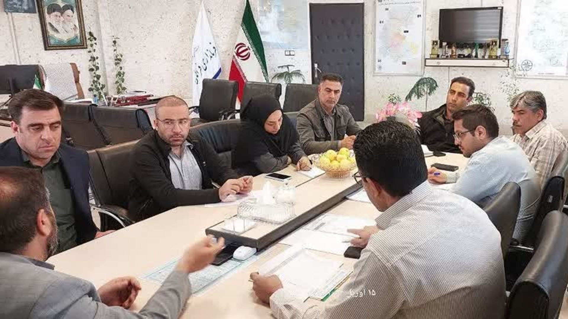 جلسه کارگروه آرد و نان شهرستان به ریاست آقازیارتی فرماندار شهرستان فراهان برگزار شد.