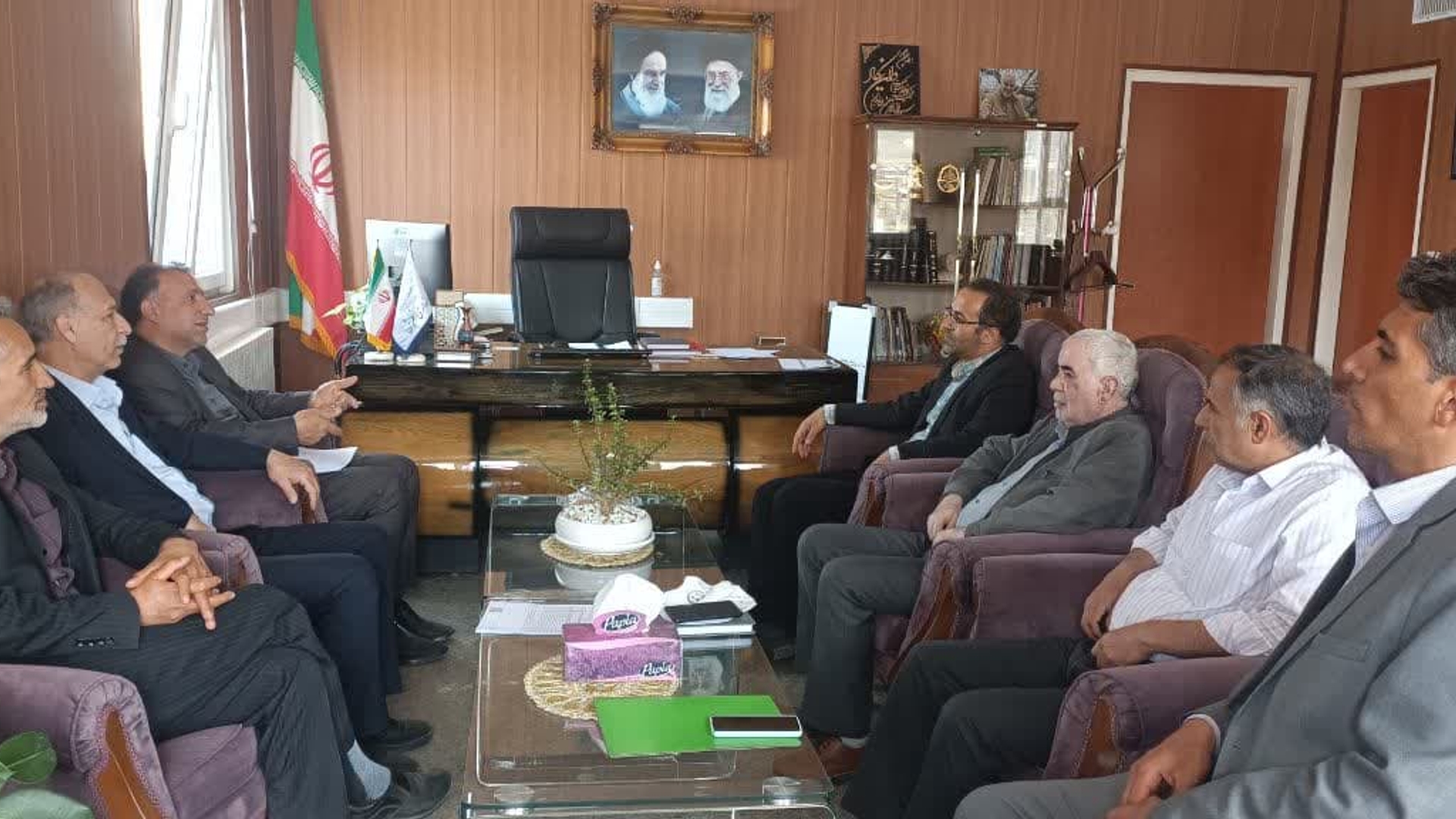 دیدار معاونین جهاد کشاورزی استان با فرماندار