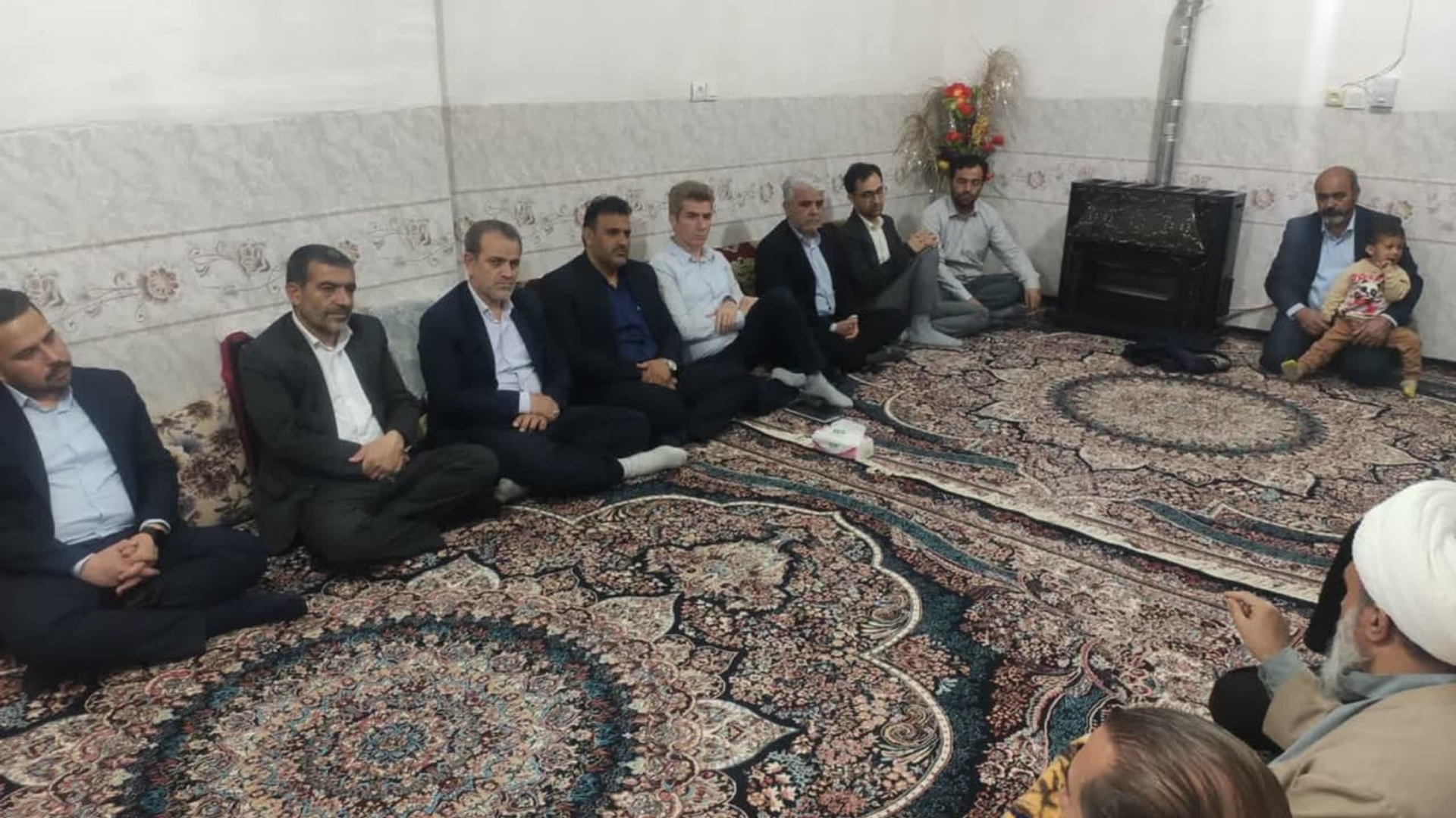 دهگردشی با هدف ستاد جهش تولید در روستای بیدلو بخش زاویه