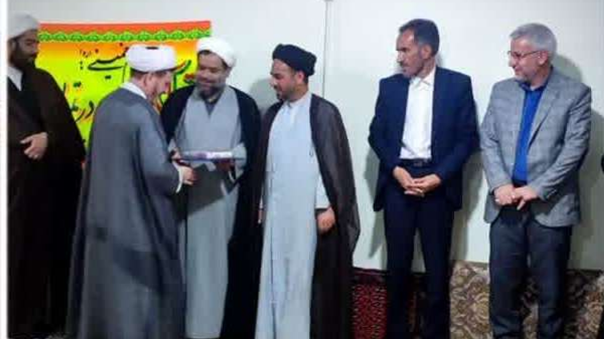 از قاریان مراسم ترتیل خوانی در ماه مبارک رمضان در خمین تجلیل شد