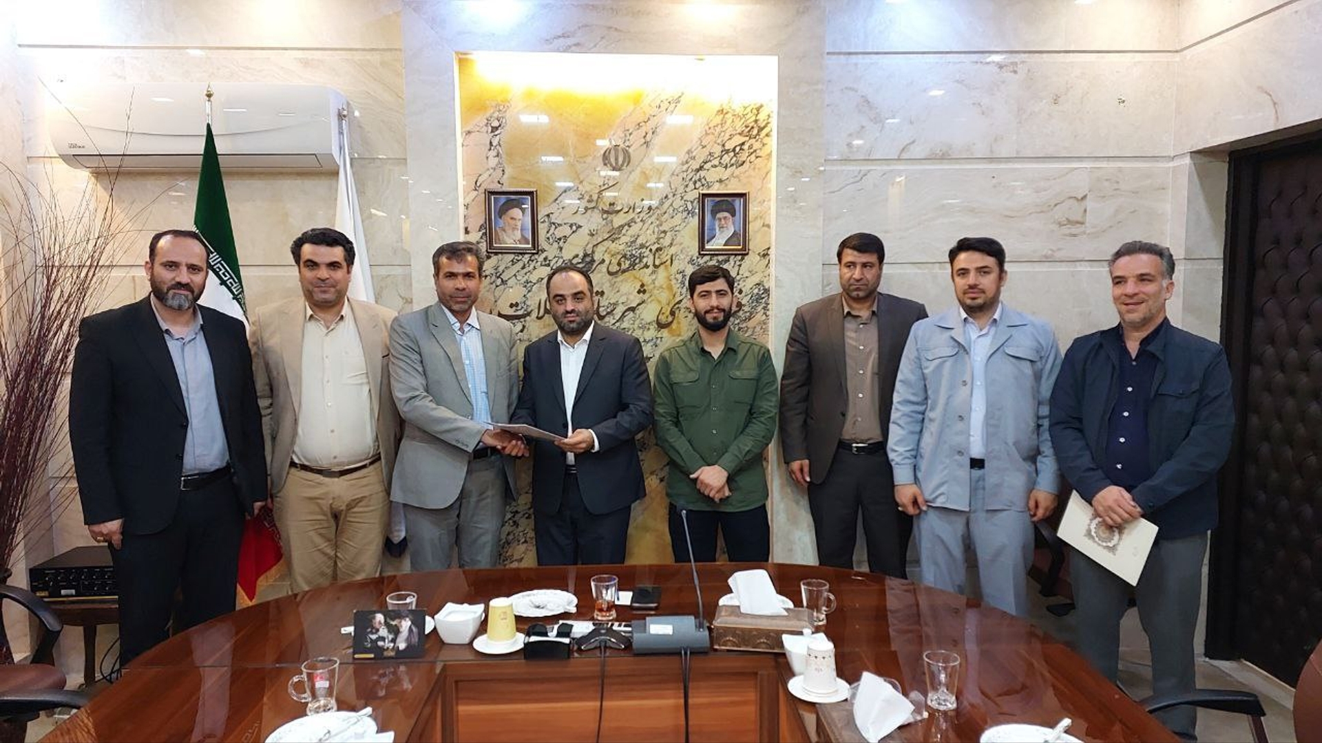 آیین تکریم و معارفه سرپرست اداره ورزش و جوانان شهرستان محلات برگزار شد.