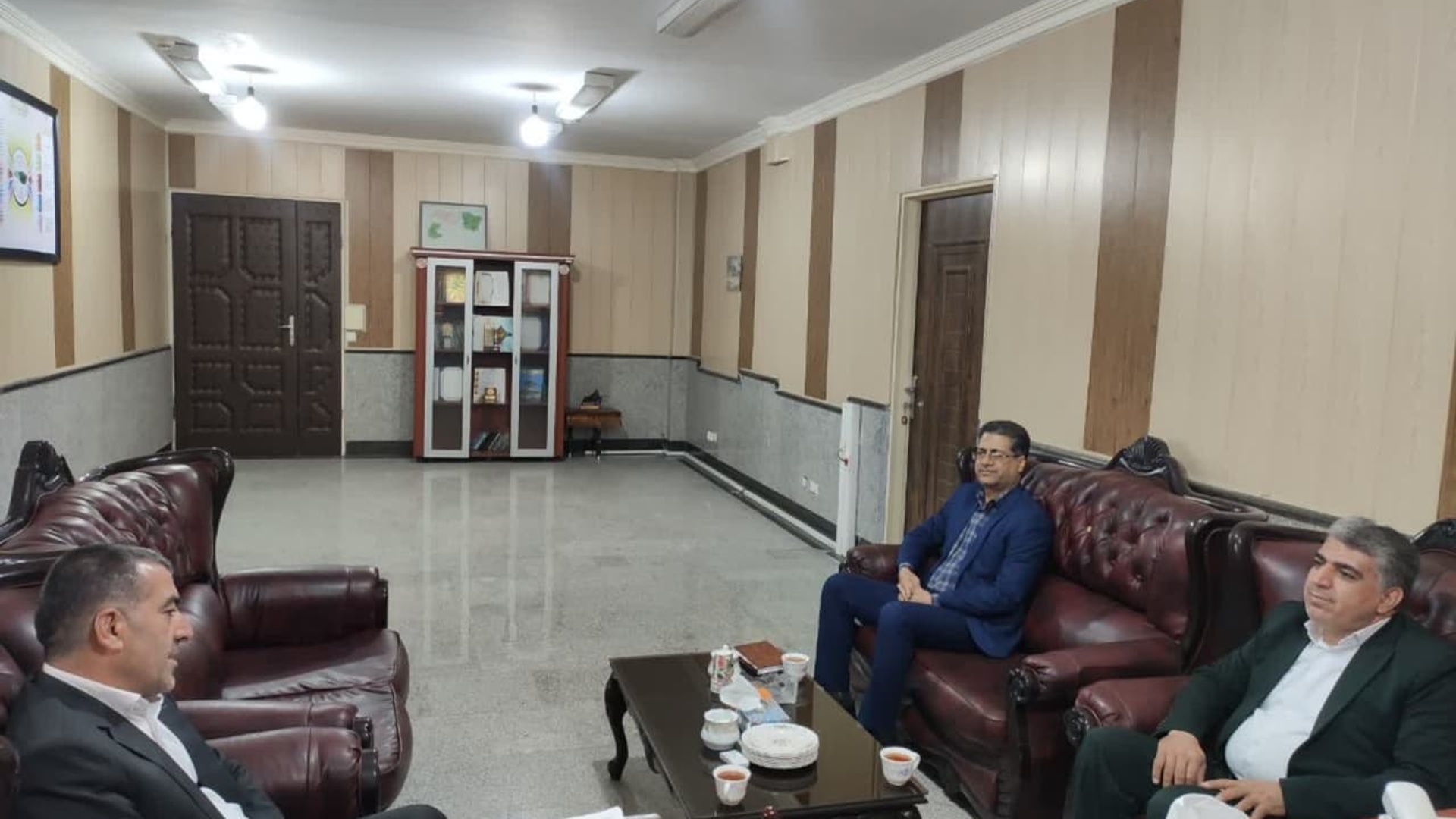 دیدار جناب آقای کریمی مدیرکل ثبت احوال استان مرکزی با فرماندار