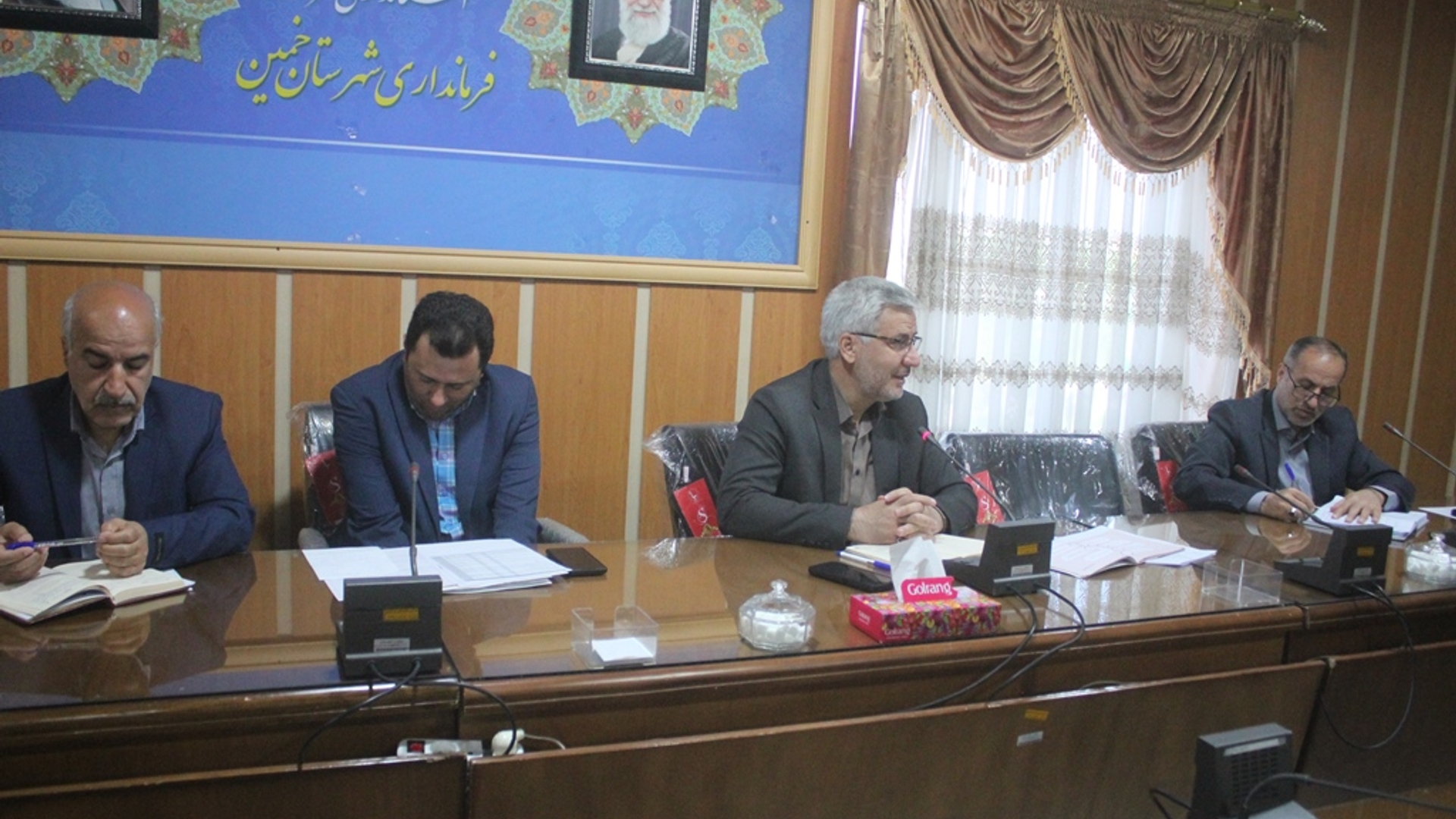 اولین جلسه ستاد جوانی جمعیت و حمایت از خانواده شهرستان خمین در سال 1403 برگزار شد